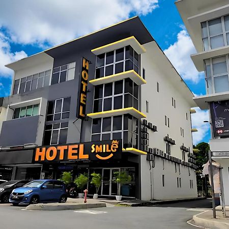 Smile Hotel C180 Cheras Selatan Εξωτερικό φωτογραφία