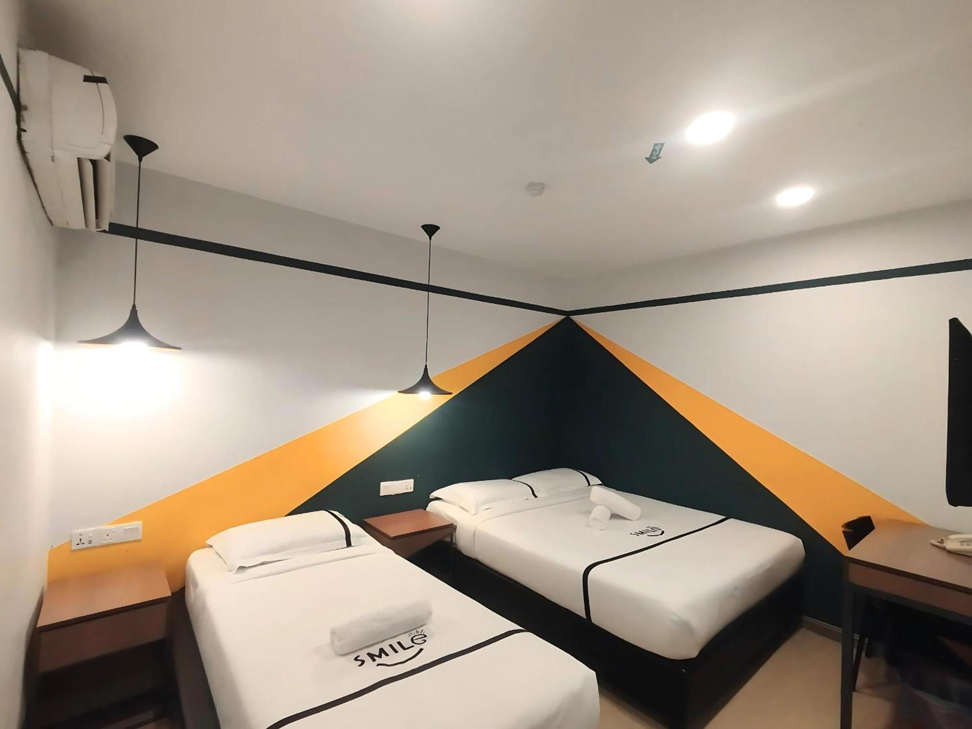 Smile Hotel C180 Cheras Selatan Εξωτερικό φωτογραφία